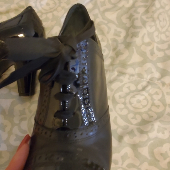 Booties - Picture 4 of 7